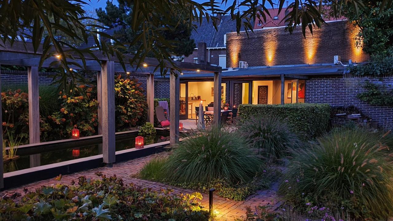 Downtown Hideaway, B&B Grand Deluxe Eindhove Kültér fotó